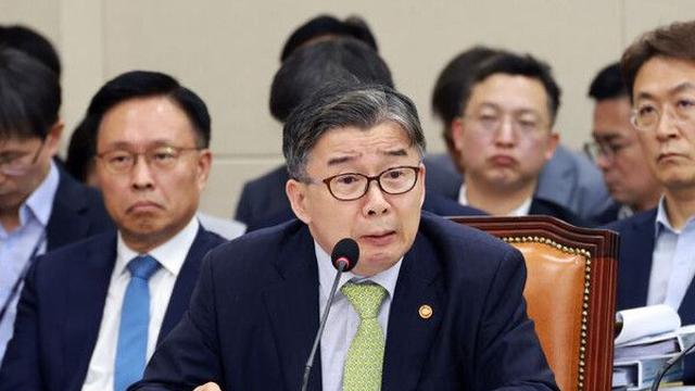 교육훈련비로 고가의 전자제품 산 공공기관 직원들…권익위, 1805명 적발