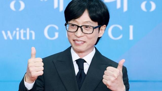 국민 MC 유재석 34년 만에 '큰 결심'했다…데뷔 이후 처음으로 '이것'에 나선다
