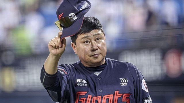 ‘평균 아래’ 타격으로 순위 싸움한 김태형 감독…롯데, 구심점 없는 타선을 어찌할꼬