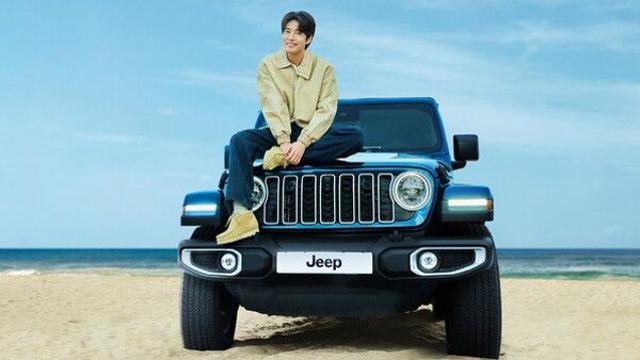 배우 ‘강하늘’, 지프 패덤 블루 에디션의 1호 오너 됐다!