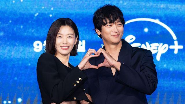 전지현 “강동원의 오랜 팬…더 늦기 전에 촬영하고 싶었다” (‘북극성’)