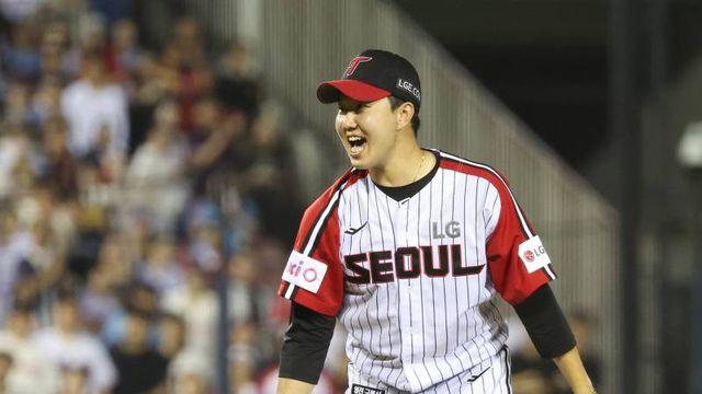 클로저 유영찬, 염경엽 감독이 꼽은 8월 MVP....