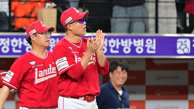 '최대 3년 18억' 재계약, 책임감 더 커졌다…이숭용 감독 