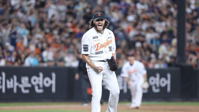 2021시즌 미란다의 225삼진 넘었다…한화 폰세, KBO리그 단일시즌 최다 탈삼진 기록 작성