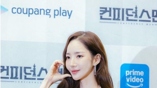 얼굴 바뀐듯한 박민영 근황 ㄷㄷ