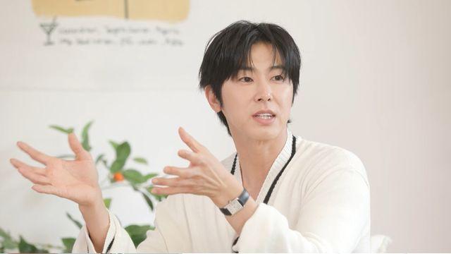 유노윤호, 폴댄스 레슨 받았다…