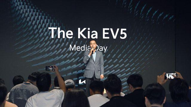 모델Y 잡을 기아 야심작 'EV5'…고성능 배터리로 460㎞ 거뜬