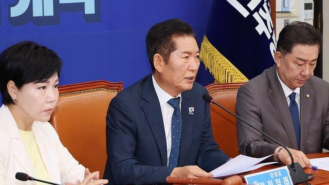 정청래號 한달, 주요 현안 당정 온도차…엇박인가 역할분담인가