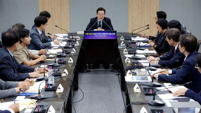 이 대통령 “강소기업·역량있는 제조업 성장 발전에 정부 지원 노력”
