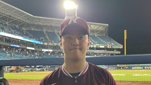 시즌 첫 결승포 날린 키움 김건희 