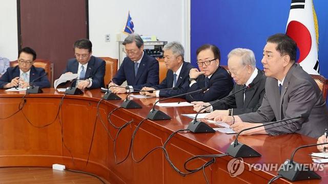 與 '기업 달래기' 행보에 경총회장