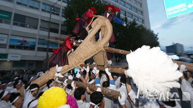 광주세계양궁대회 D-2…성공기원 고싸움·평화담은 비둘기 풍선