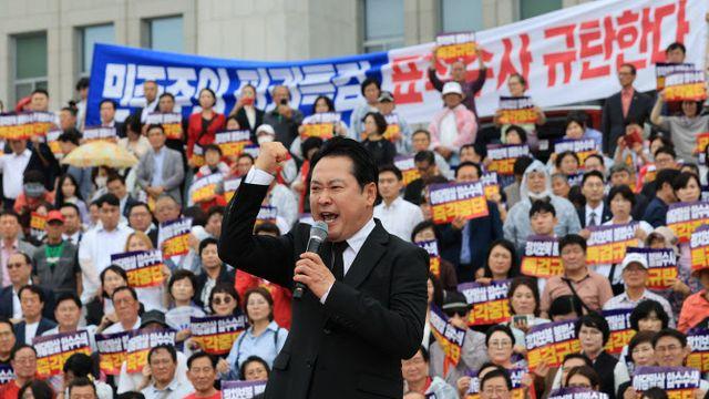 ‘사생결단’ 치닫는 여야…추석 전 영수회담 불발 수순