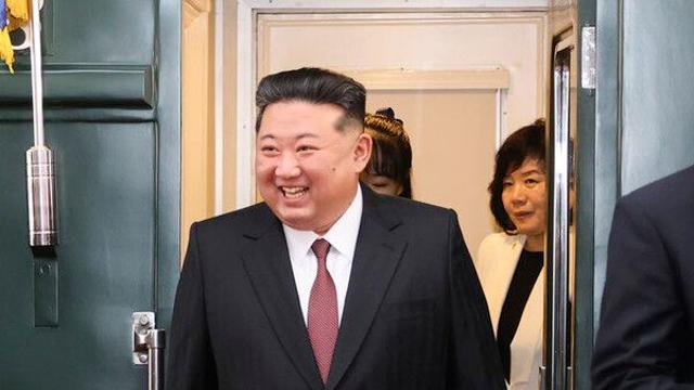 북, 김정은 베이징 출발 보도…