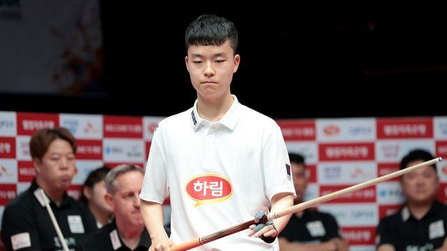 올 시즌 주춤했던 '신성' 김영원, 황재원 잡고 PBA 128강 통과