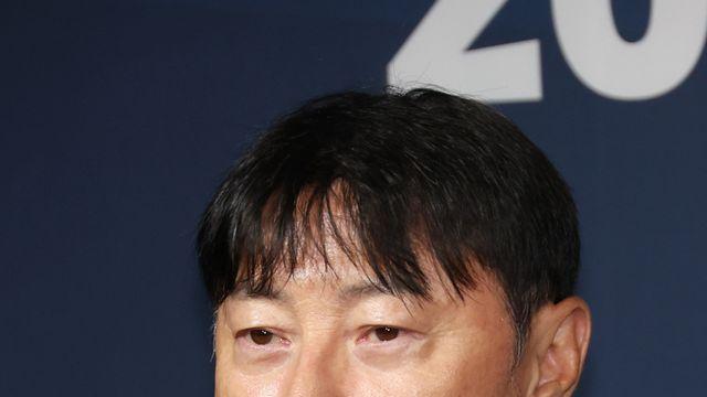 “‘맞다이’ 쳐도 쉽지 않다, 경험? 돈 아깝다” 신태용 감독 작심 발언 왜 나왔나 [IS 현장]