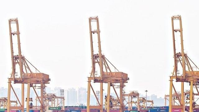 반도체·선박 호조 이어져···7월 경상수지, 107억8000만달러 흑자