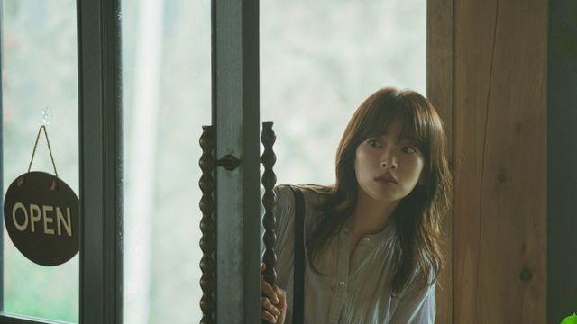 송중기♥천우희 재회 ‘싸늘’, 추억 ’달달’…아는 맛 멜로 오늘 첫방 (마이 유스)