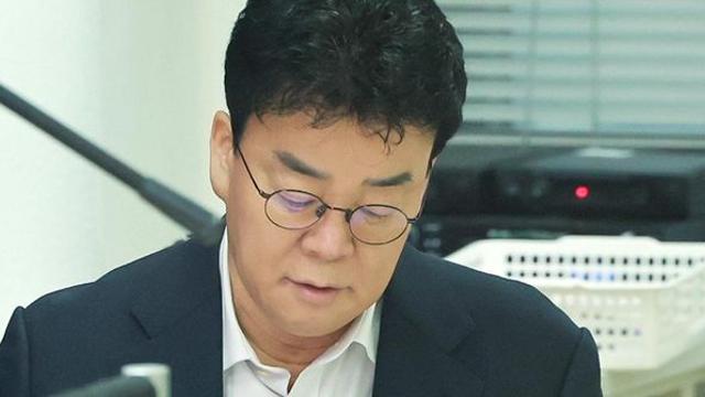 빽다방·덮죽·백스비어 등 줄줄이 논란... 백종원, '흑백요리사2' 방송 앞두고 피의자 조사