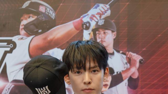 강형석, KT 위즈 승리 이끈 시구 