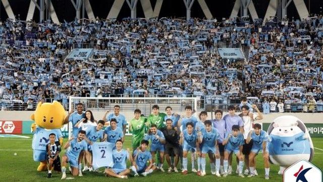 ‘17G 만 승리에 찬물’ 대구 베테랑 3인, 훈련 중 무단이탈로 징계…강등권 탈출에 걸림돌?