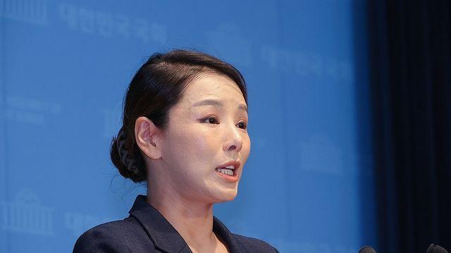 조국혁신당 성비위 의혹 수사는 경찰 고소 다섯달째 계속
