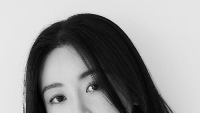 황우슬혜,  VAST엔터테인먼트와 전속계약…현빈·장근석과 동행 [공식]