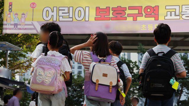 서대문구 초등생 유괴 미수 20대 남성 2명, 구속영장 기각
