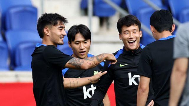 ‘최초 국외 태생 혼혈 태극전사’ 카스트로프, 국가대표 첫 등번호는 ‘23번’