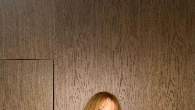 올블랙으로 시선 압도, 미야오 엘라 카리스마 폭발