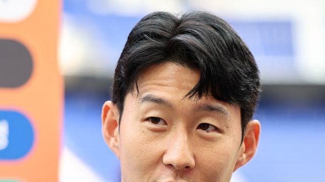 손흥민, ‘주장 교체설’에…“불편한 건 없고 최선을 다하겠다”