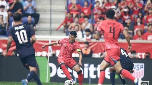 [미국전] “여기가 한국인지, 뉴욕인지…” 손흥민, ‘사실상 홈경기’ 만들어준 교민들에게 감사 인사