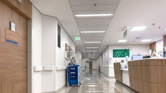 '무려 연간 6조원으로 추정..' 도수치료, 임플란트 제치고 비급여 진료비 1위 기록한 '어마무시한' 분야