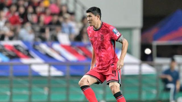 [미국전] 김민재 해줘! ‘해줘 수비’ 잘 수행한 ‘스리백 핵심’ 김민재, 두 후배 센터백과 괜찮은 호흡