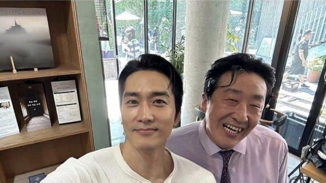 놀랍게도 둘이 8살 차이임 ㄷㄷ