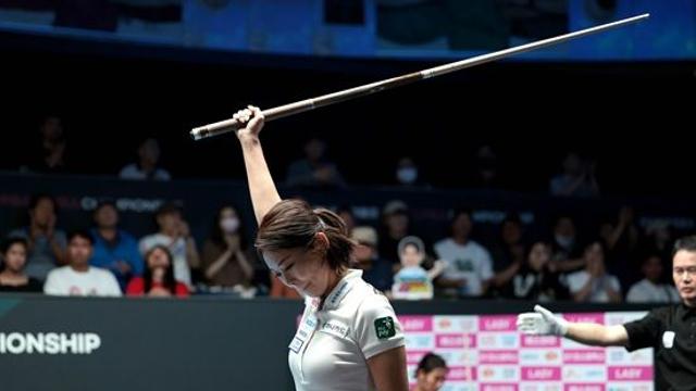 '당구여제' 김가영, 결국 우승컵 뺏어 왔다! 결승 '6세트 접전' 스롱 4-2 제압…통산 16승 위업 달성