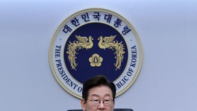 [李취임 100일]⑤대북 유화책 전환, '페이스메이커' 자임…남북·북미대화 진전은 난제