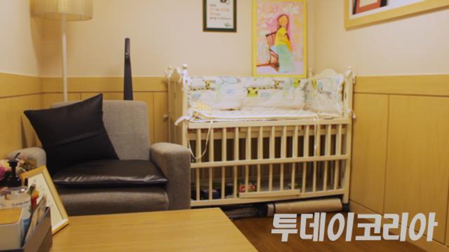 화장실서 출산 후 아기 방치한 여성 징역 2년 6개월···‘보호출산제’ 무색케 한 비극