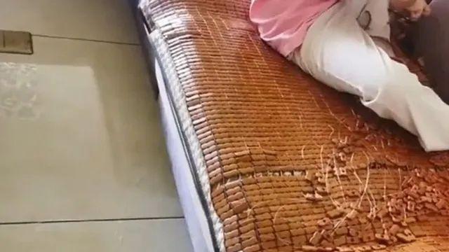 [스압] 대나무자리를 세척하고 싶었던 네티즌의 찐광기,,