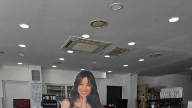 이효리, 요가원 ‘아난다’ 오픈…원데이 클래스 순식간에 ‘매진’