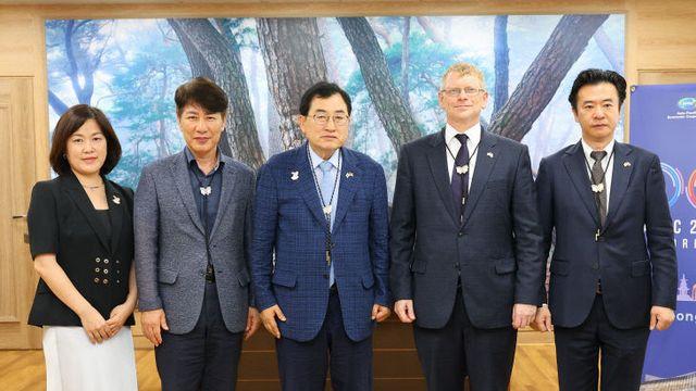 주낙영 경주시장, 주부산미국영사관 수석영사 접견