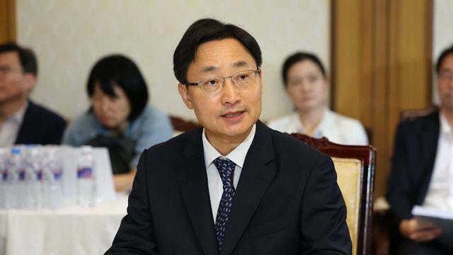 국세청장 입에서 '현금부자'들을 긴장하게 만들 만한 말이 나왔다