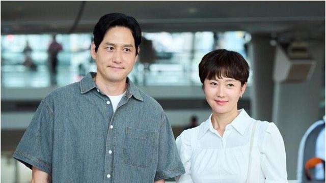 ‘첫, 사랑을 위하여’ 염정아·박해준·최윤지·김민규, 공항서 포착된 애틋한 이별