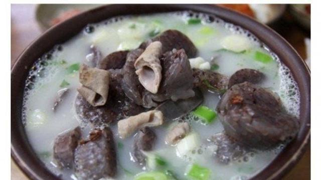 국밥집에서 빡치는 순간 8가지