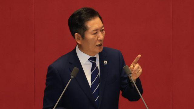 이준석 “정청래 연설, 지지층 대상 쇼츠 영상용…협치 안 보여”