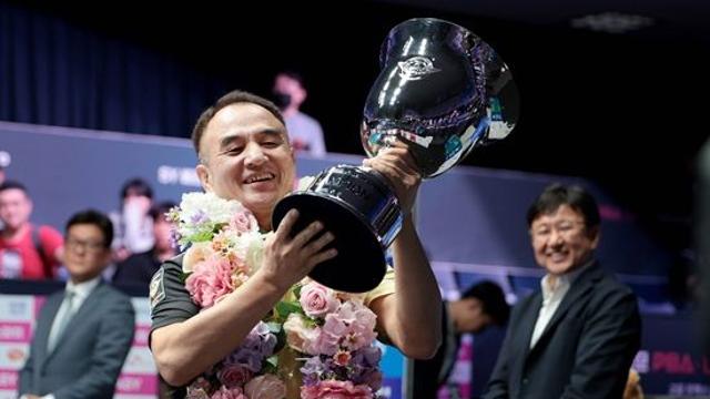 '강등 위기서 챔피언 되다' 베테랑 초대박! '7년-49번째' 도전 PBA 첫 우승 감격…