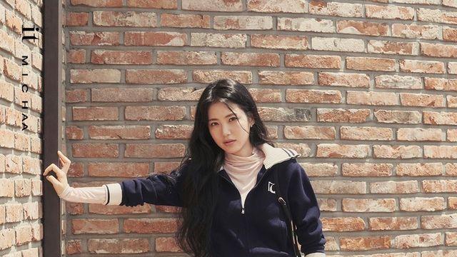 잇미샤, 가을 캠페인 공개…신예은, 클래식 무드 완성