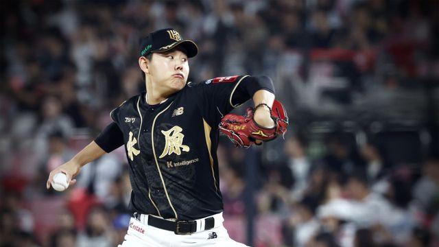 팔꿈치 수술 딛고 성공적 풀타임 선발 복귀…10승도 보이는 소형준, KT의 ‘관리 야구’ 결실 [SD 비하인드 베이스볼]
