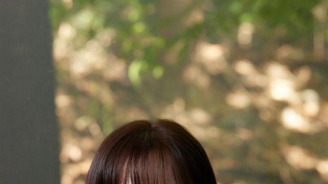 신현빈, 단 한 번도 안 담긴 ‘얼굴’…“모두에게 없던 경험”