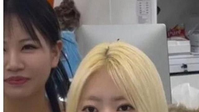 긴 얼굴형 컨설팅해주는 미용사